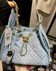 爆款！Chanel 25 Hobo Denim Blue 25bag Small 25C 26C 淺藍色 手袋 聖誕禮物 經典牛仔 不是小廢包羊皮 CC LOGO 金色 扣
