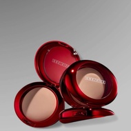 ONE/SIZE Boucle Silk Powder (8g)