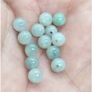 F0803F2 Natural Burmese Jade Lake Color Bead Card 4 Beautiful Anyway, Slightly Different Photography