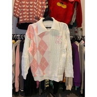 Braided argyle knitted sweater/knitwear motif knitted character