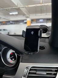 日本AQ 自動無線充電手機支架 15W