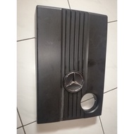 Mercedes Benz Original E200 W211 M271 E Class A2710100867 Engine Cover Valve Plastic Cover Germany (Used)