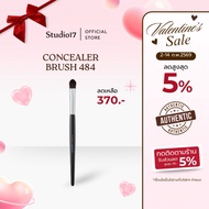 Studio17 Concealer Brush 484 | Acne Scar