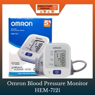 Omron Monitor Tekanan Darah Automatik HEM-7121
