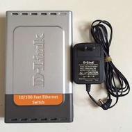 (二手）D-LINK _交換式集線器DES-1008D