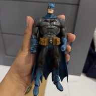 BATMAN ACTION FIGURE