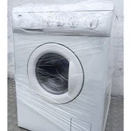 洗衣機 W905/WBU95 金章 意大利 洗衣乾衣二合一 900轉九成新以上 100%正常 包送貨及安裝