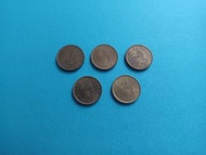 1967，1971-72，1977-78 香港依利沙伯女皇二世五仙共5枚28元，1994，1995，2000，2005 美國硬幣4枚15元