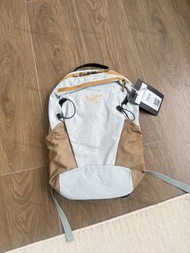 🤩必備後背包🤩 復古拼色輕量防潑水通勤登山萬用後背包 | Arc'teryx 始祖鳥 Heliad 15L 多功能戶外雙肩背包|