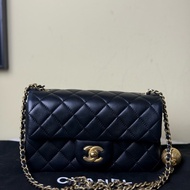 98新 Chanel香奈兒 黑金CF羊皮金球大mini