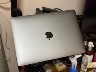 Macbook pro 13.3’ 2017 i5 256GB SSD 8GB Ram
