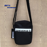 Converse กระเป๋าสะพายข้าง รุ่น 126001359 (ลิขสิทธิ์ แท้ 100%)
