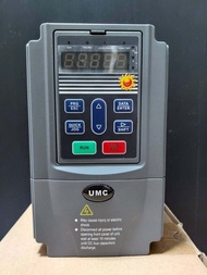 UMC KE300A-01-2R2G-S2 (ประปา) 3แรง3เฟสใหญ่,2.2KW,11A AC 3PH 0-220V 0-300HZ,VDC 160-450V,Solar Pump Inverter
