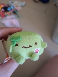全新 豆腐 綠色 細公仔 吊飾