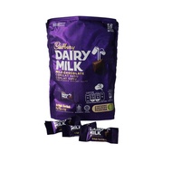 Cadbury Dairy Milk POUCH - Netto 81 gr ( 18 pcs x 45 gr)