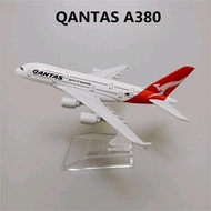 [QANTAS A380] DIECAST PESAWAT B747 DIECAST PESAWAT A350 A380 MINIATUR PESAWAT TERBANG -Bhre Cakra