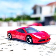 TOMICA 64 Ferrari 488 GTB (2015) | Loose