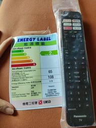 售 Panasonic MX700I 43吋 Android TV，正常運作，可以上網，下載google app shop信興電視支援多種應用程式，包括YouTube、Netflix等。附有遙控器、電