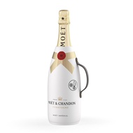 Moet & Chandon Brut Imperial with Suit 75cl