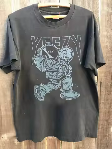 Rare Yeezy Kanye West Astronaut Globe Tour Charcoal T Shirt Reprint