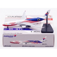 AV4352 Alloy Collectible Plane Gift Aviation 1:400 Malaysia Airlines Airbus A330-300 Diecast Aircraf