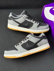 🌺全新100% Nike Dunk SB Low “DARK SMOKE GREY" 灰黑色 板鞋 男女同款