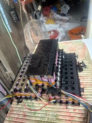 光陽電動車拆出3.6V。LG 2.6a動力電池10顆一串500元三套模組。共13串含分壓線。全買6000含運。