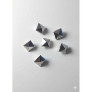 SRstore Pin Pyramid Brooch/ Pyramid Spike/ (6 pcs)