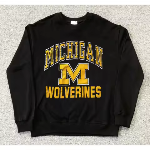 Vintage Michigan University Michigan Wolverines Long Sleeve Crew Neck Sweater Fall/Winter Men's and 