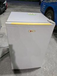 (出清甩賣) LG (GR-135GVF) 單門小冰箱 正常良品 現場測試 限自取不寄送 2005年 大竹或新埔自取