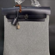 Hermes HERBAG A DOS ZI P RETOURNE背包