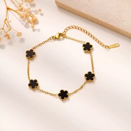 [Real photo] 4-leaf clover titanium bracelet