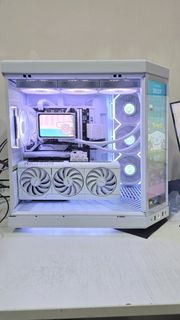 白色電競電腦 Ryzen 9 7900X RX 7970 XT