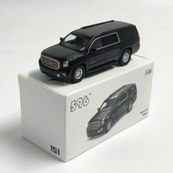 596 1: 64 Chevrolet GMC Yukon Yukon XL Casual Clothes Agent Simulation Alloy Car Model Ornaments