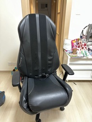 Osim 電競按摩椅