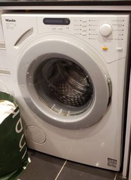 Miele w1914 前置式洗衣機7KG,1400轉