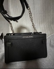 Michael Kors 黑色 手袋  包順豐智能櫃