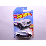 Hot Wheels 2-Tuff White