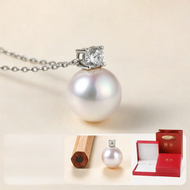 Aurora Aurora-like Pearl Necklace 18K Gold Pendant