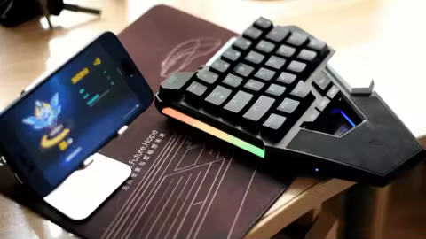 FlyDiGi D1 Wood Scorpion One Hand Mechanical Keyboard Integrated Mobile Game RGB Bluetooth Keyboard 