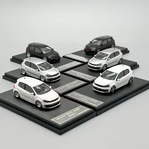 Maxwell 1:64 GOLF GTI MK6 diecast model car