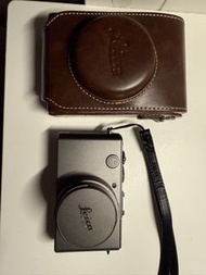 Limited Edition Titanium Leica D-Lux 4 Digital Camera