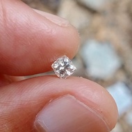 Natural Diamond - Berlian banjar Kualitas Bagus Bukan Berlian Eropa sintetis / moissanite est 032 ca