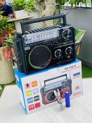Radio đài FP 722S sử dụng pin năng lượng mặt trời Trải nghiệm âm thanh sống động với công suất 10W q
