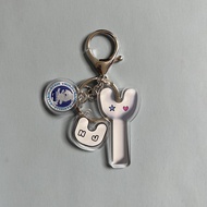 Kpop le sserafim/ive/aespa/new jeans Fanchant Lightstick Acrylic Pendant Silver Keychain Key Ring Ba