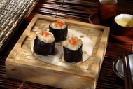 紫菜卖/ 冷冻食品/ Seawed Pork Dumpling (9pcs/pack)/ Frozen Food