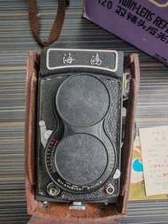 海鷗 4B-1 雙鏡頭反光相機