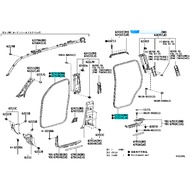 Original Land Cruiser 200 Series LC200 Door Rubber Weatherstrip ( at Body ) URJ202