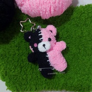 GANTUNGAN Amigurumi Bear Keychain || Crochet Bear Keychain || Crochet Bear Black pink || Bear Keycha