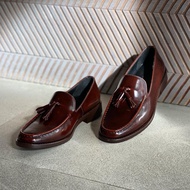 COSMOS SHOES รองเท้าหนังแบบสวม รุ่น Melbourne Tessel มีไซส์ใหญ่ถึงเบอร์ 48